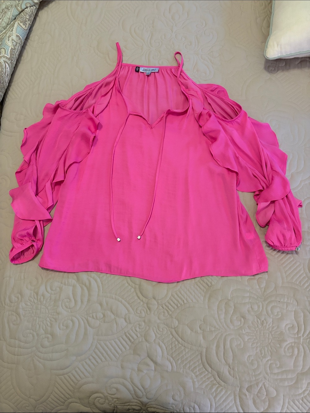 Jennifer Lopez Hot Pink Cold-Shoulder Ruffle Tie-Neck Blouse
